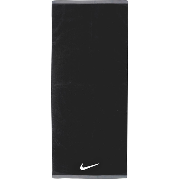 Nike Fundamental Towel in zwart met klassiek Nike logo