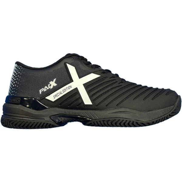 Munich Padx 56 Limited Edition sneaker in wit en blauw.