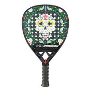 Bullpadel Vertex 04 Mexico 2024 padel racket met zwarte en gele afwerking