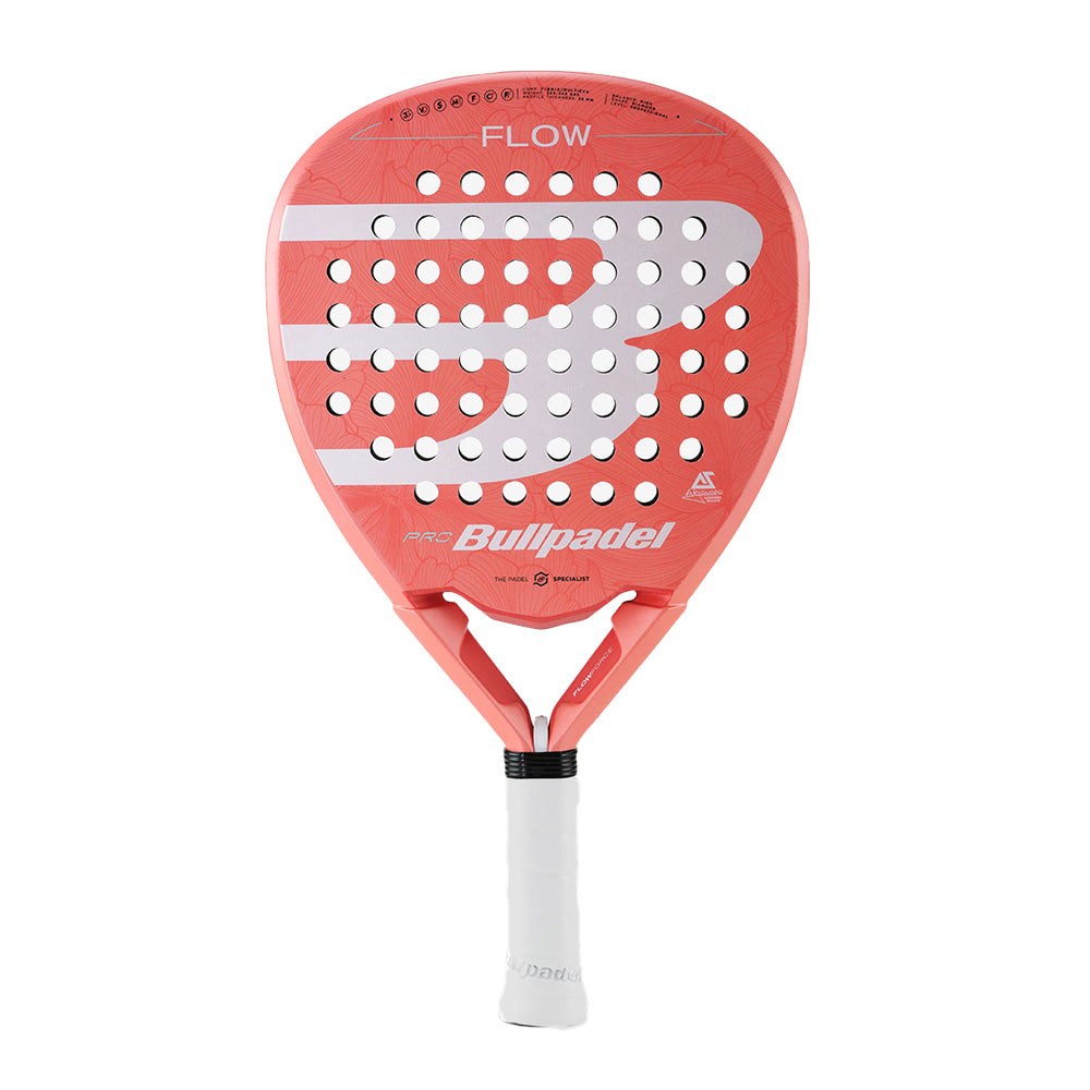 BULLPADEL FLOW damesracket 2023 Alejandra Salazar model