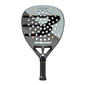 Bullpadel Hack 04 CMF 2026 unisex padel racket in zwart en oranje design