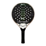 Kombat Krakatoa 2025 unisex padel racket in zwart en rood design