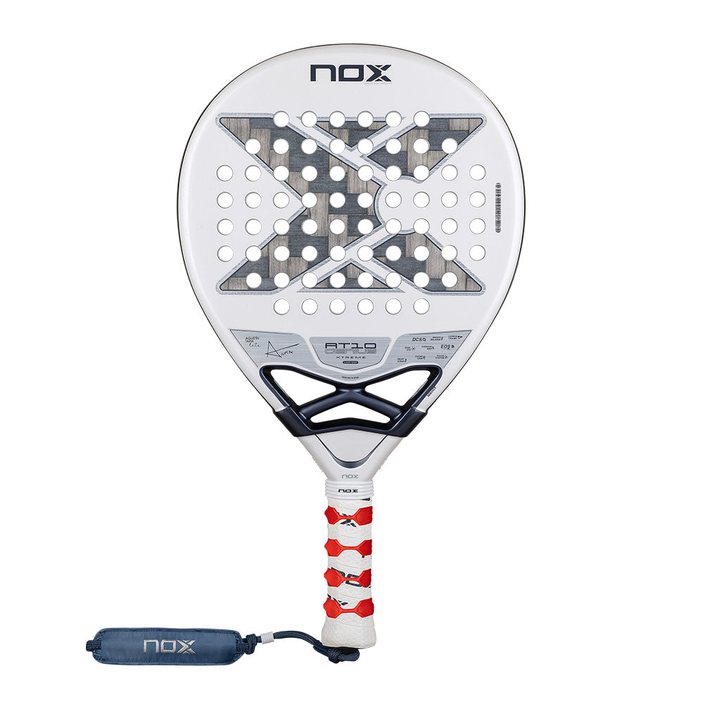 Nox AT10 Genius 12K Xtreme Lite padelracket in zwart en goud