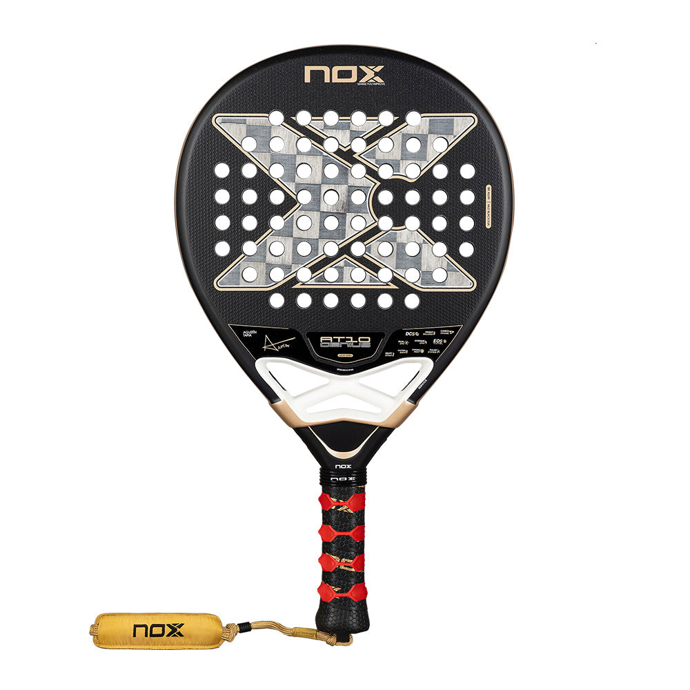 NOX AT10 GENIUS 18K padelracket 2026 model Agustín Tapia