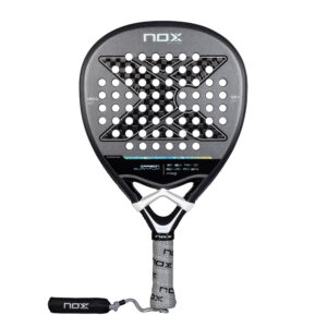 Nox Quantum Carbon 12K 2025 tennisracket in zwart en rood design