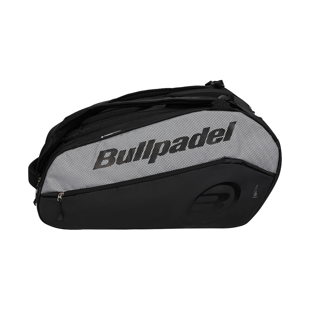 Bullpadel Vertex Black padelbat van Juan Tello 2026 model