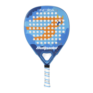 BULLPADEL INDIGA Boy 2027 racket in blauw en zwart design