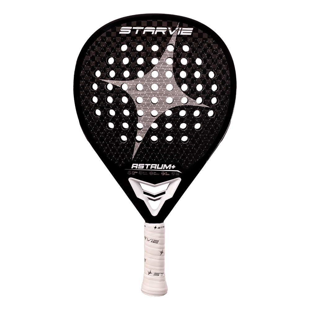 STARVIE ASTRUM + 2027 padel racket tegen witte achtergrond